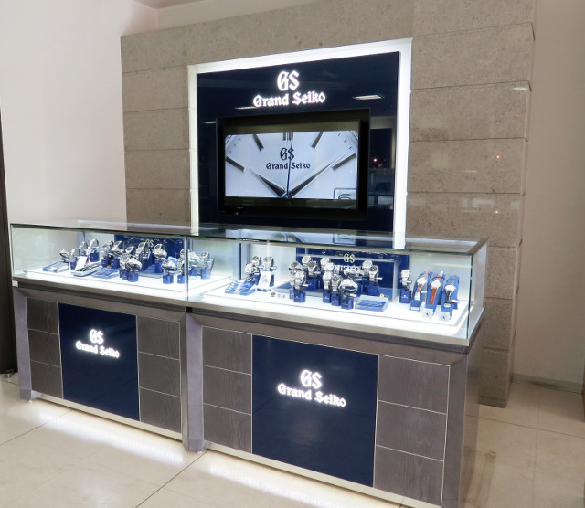 新居浜で時計店をお探しの方は人気のブランド（レディース・メンズ）の正規販売店【プリベ石川】へ