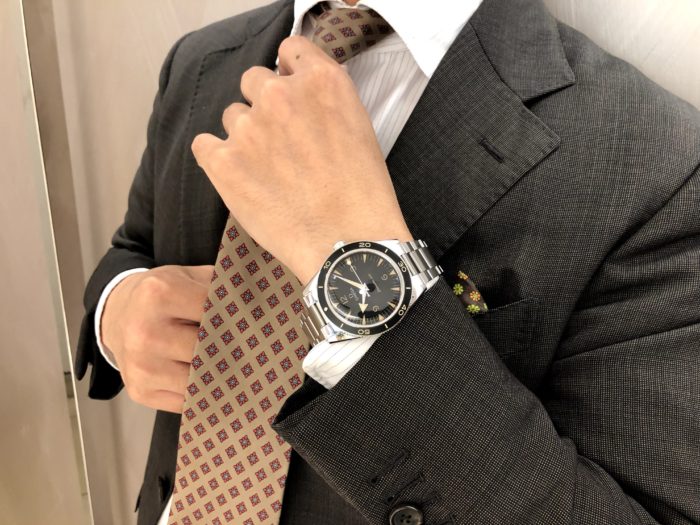 OMEGA】新作シーマスター300 更なるヘリテージを求めて。|  プリベ石川｜愛媛県(松山・新居浜)で腕時計、婚約指輪、結婚指輪などを取扱う正規時計宝飾専門店(ウォッチ・エンゲージリング・マリッジリング・結納返し)